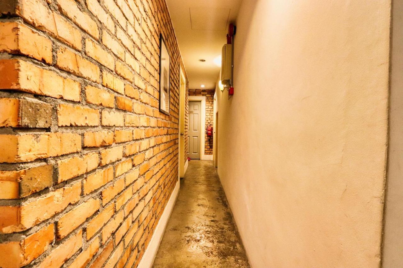 Bata Merah Boutique Hotel Banting  Εξωτερικό φωτογραφία